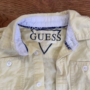 Tuxedo Guess size 3T good condition kids